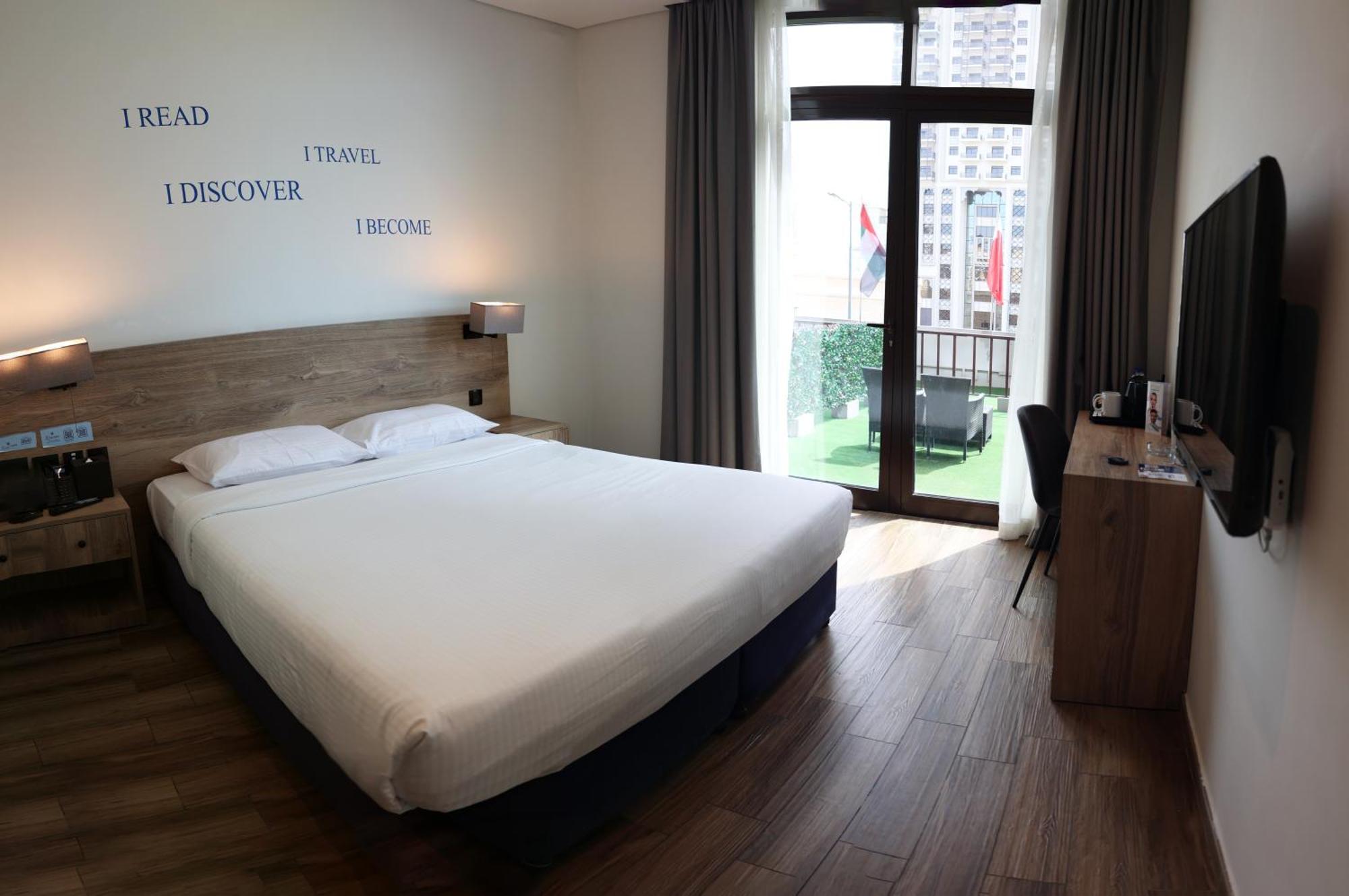 Kingsgate Al Jaddaf Hotel By Millennium Dubaj Zewnętrze zdjęcie
